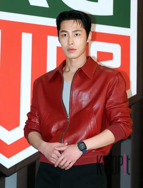 Lee Jae-wook — Launch
