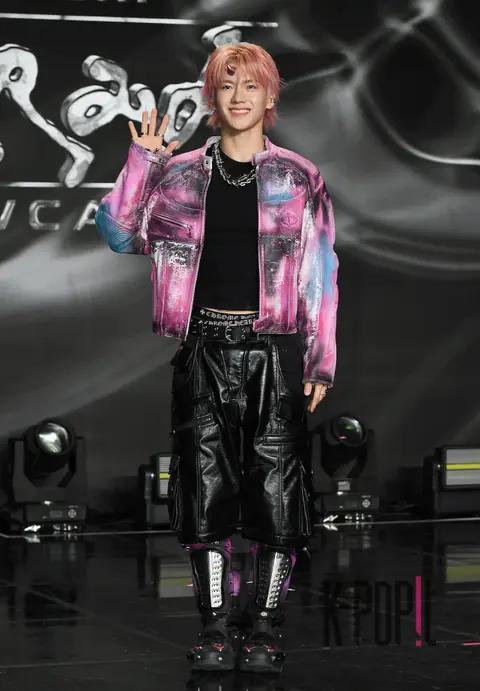 Hong Min-sung (Newbeat) — Showcase