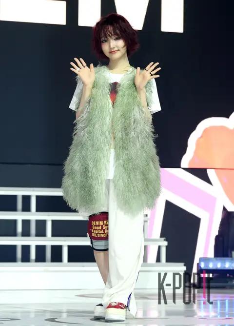 Kiki Jiyou — Showcase