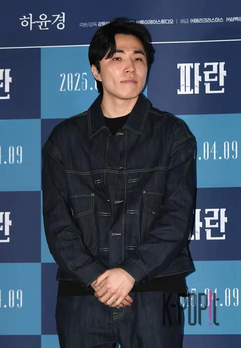 Director Kang Dong-in — Blue Press Screening