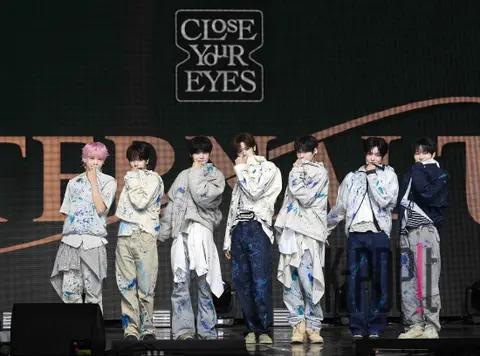 Close Your Eyes — Close Your Eyes Debut Showcase