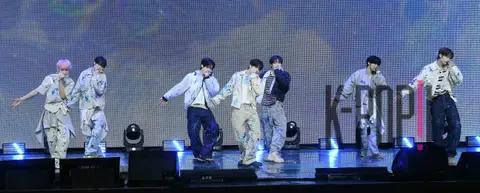 Close Your Eyes — Close Your Eyes Debut Showcase