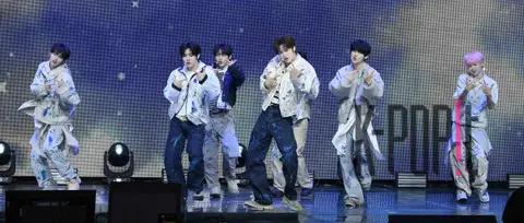 Close Your Eyes — Close Your Eyes Debut Showcase