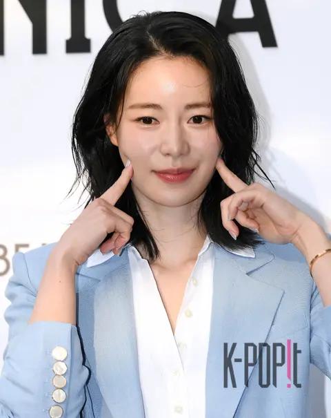 Im Ji-yeon — Launch