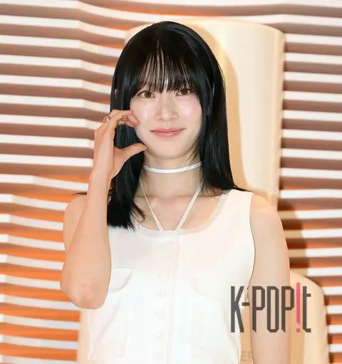 Gong Seung-yeon — Launch