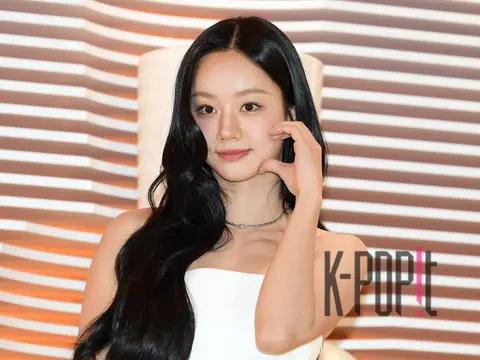 Hye-ri — Launch