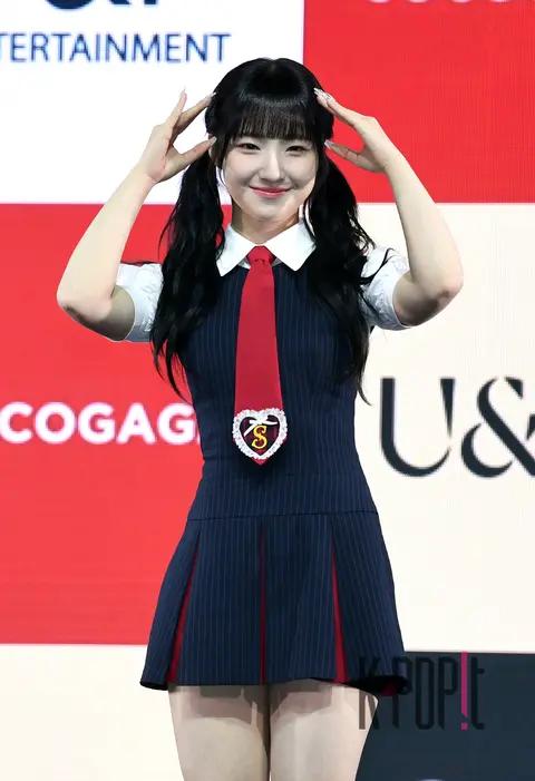 UNIS Bang Yun-ha — Showcase
