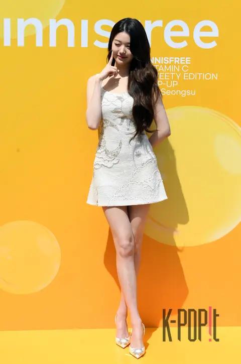 Jangwon-young (IVE) — Launch