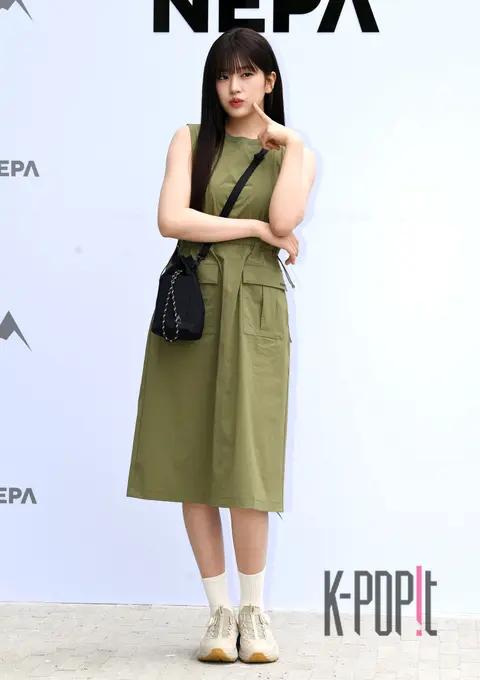 Ahn Yu-jin (IVE) — Launch