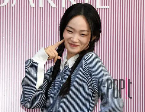 Shin Hyun-ji — Launch