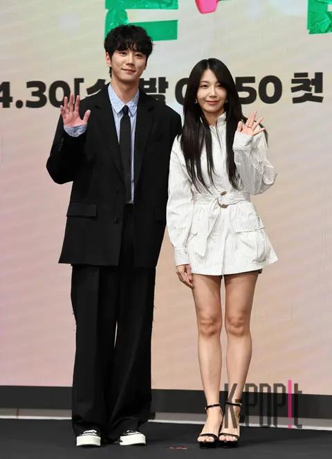 Lee Jun-young, Eunji (Apink) — 24 Hour Health Club Production Briefing