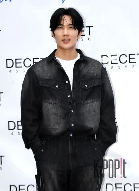 Eom Tae-gu — Launch