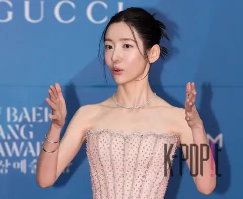 Park Ji-hyun — Baeksang Arts Awards Red Carpet