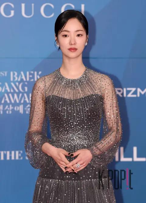 Jeon Yeo-bin — Baeksang Arts Awards Red Carpet