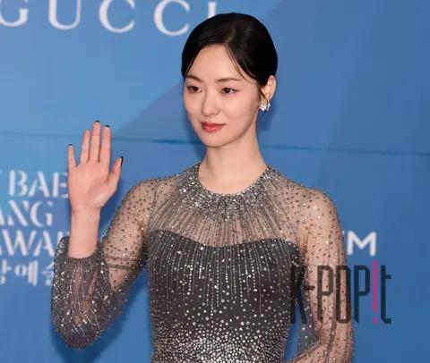 Jeon Yeo-bin — Baeksang Arts Awards Red Carpet