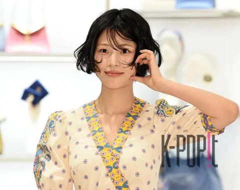 Lee Su-kyung — Launch