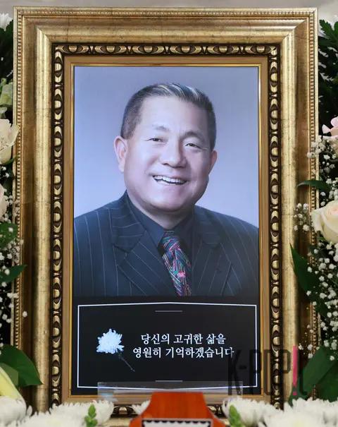 Joint Photography Pool — Rohn Sang-yong Funeral