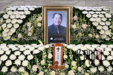 Joint Photography Pool — Rohn Sang-yong Funeral