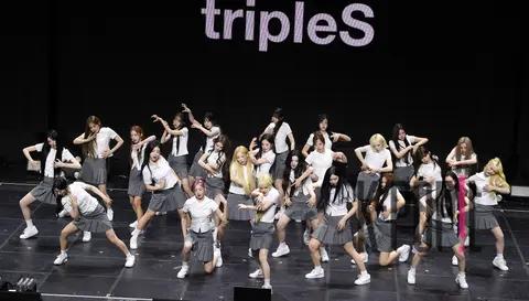 tripleS — Showcase