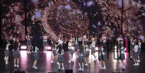tripleS — Showcase