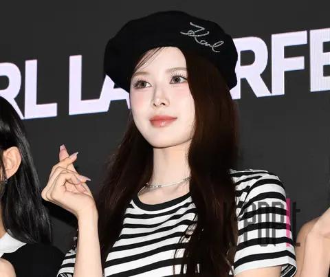 Izuna Bang Ji-min — Launch