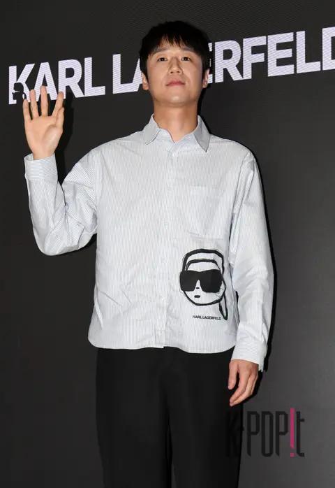 Jung Jun-won — Launch