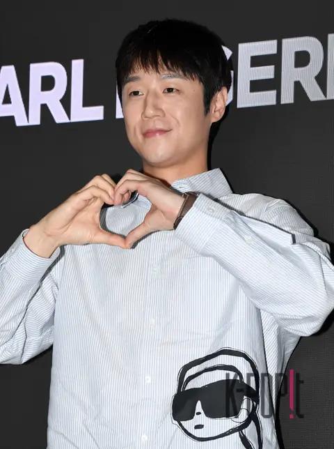 Jung Jun-won — Launch