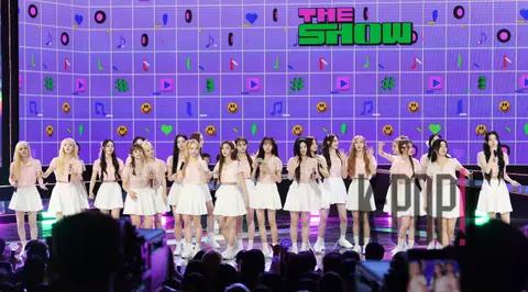 tripleS — The Show