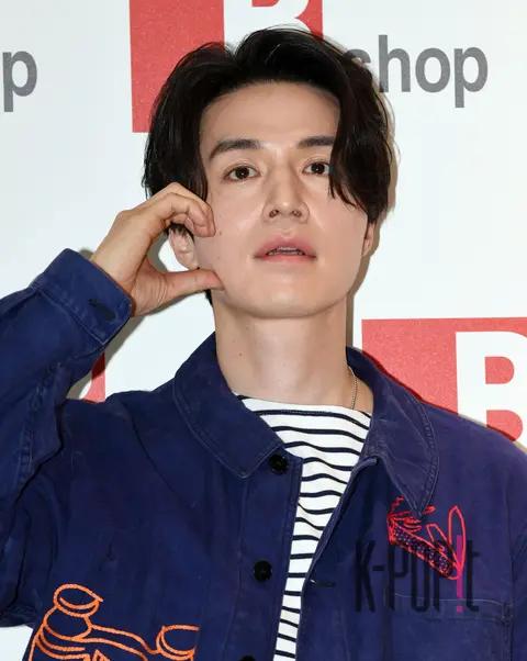 Lee Dong-wook — Launch