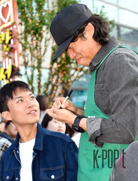 Yoo Hae-jin — Soju Wars Soju Tent Bar Opening