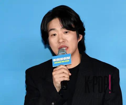 Ahn Jae-hong — High Five Press Screening