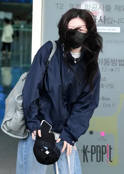 Ko Yun-jung — Airport
