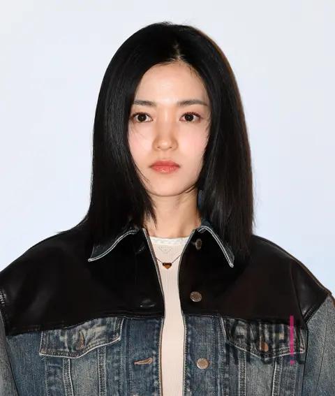 Kim Tae-ri — Launch