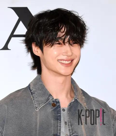 Byeon Woo-seok — Launch