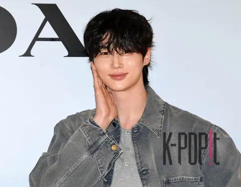Byeon Woo-seok — Launch