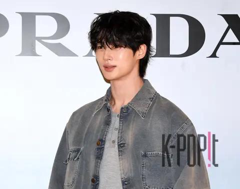 Byeon Woo-seok — Launch