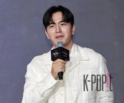 Lee Jin-wook — Squid Game 3 Production Briefing