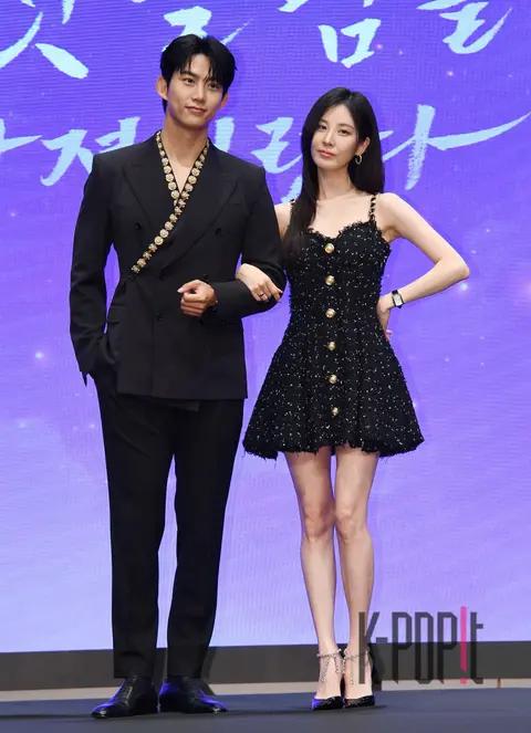 Taecyeon (2PM), Seohyun — I Took Nam-ju's First Night Production Briefing