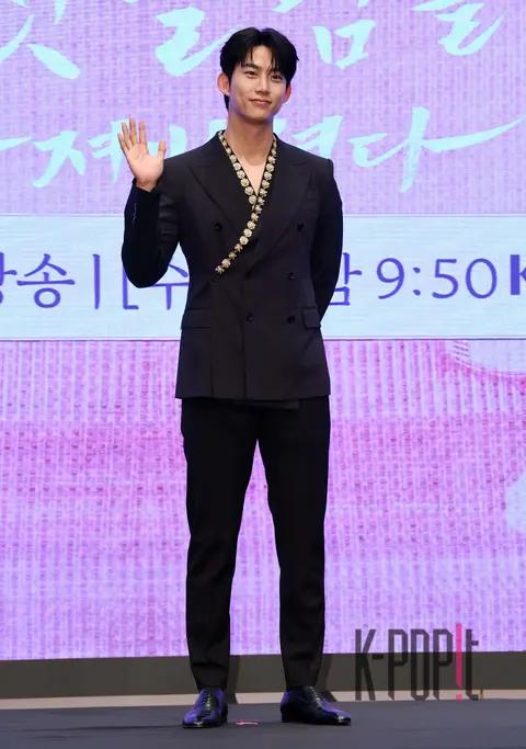 Taecyeon (2PM) — I Took Nam-ju's First Night Production Briefing