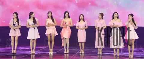 Song Ga-in, Kang Ye-seul, Kim Na-hui, Kim So-yu, Kim Hee-jin, Duri, Suk-haeng, Jung Da-kyung — The Trot Show — 2025-06-16