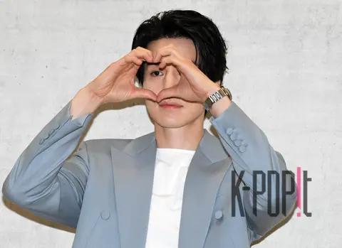 Lee Dong-wook — Launch