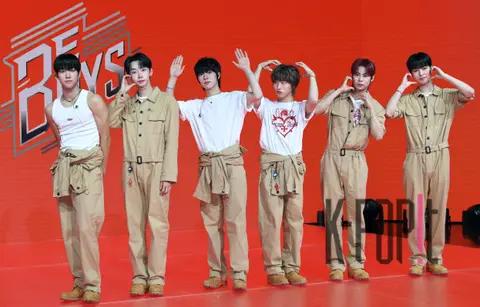 B-Boys — B-Boyz Showcase