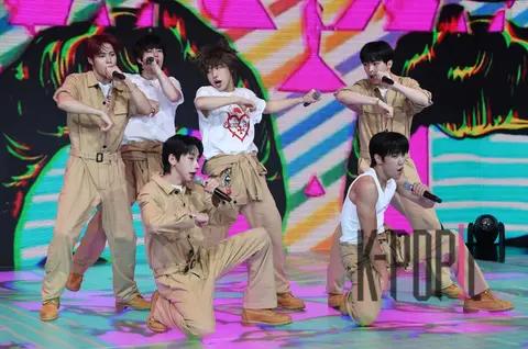 B-Boys — B-Boyz Showcase