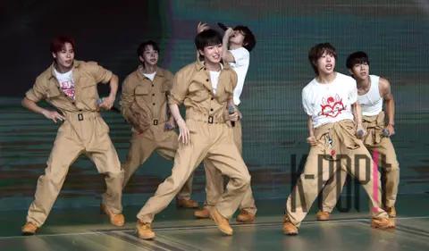 B-Boys — B-Boyz Showcase