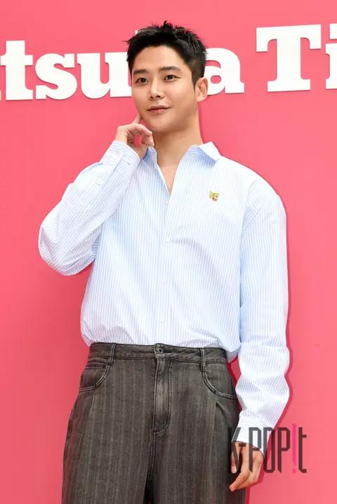 Rowoon — Launch