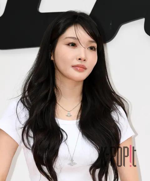 CHUNG HA — Launch