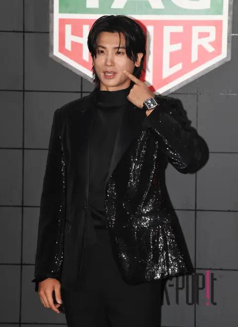 Park Hyungsik — Launch