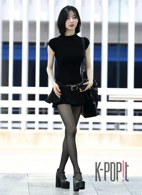 ASSA (BABYMONSTER) — Airport