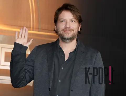 Director Garrett Edwards — Jurassic World 4 Korea Press Conference
