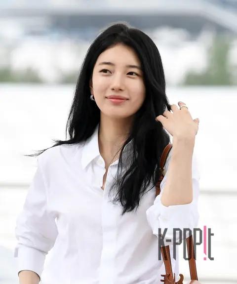 Suzy — Airport